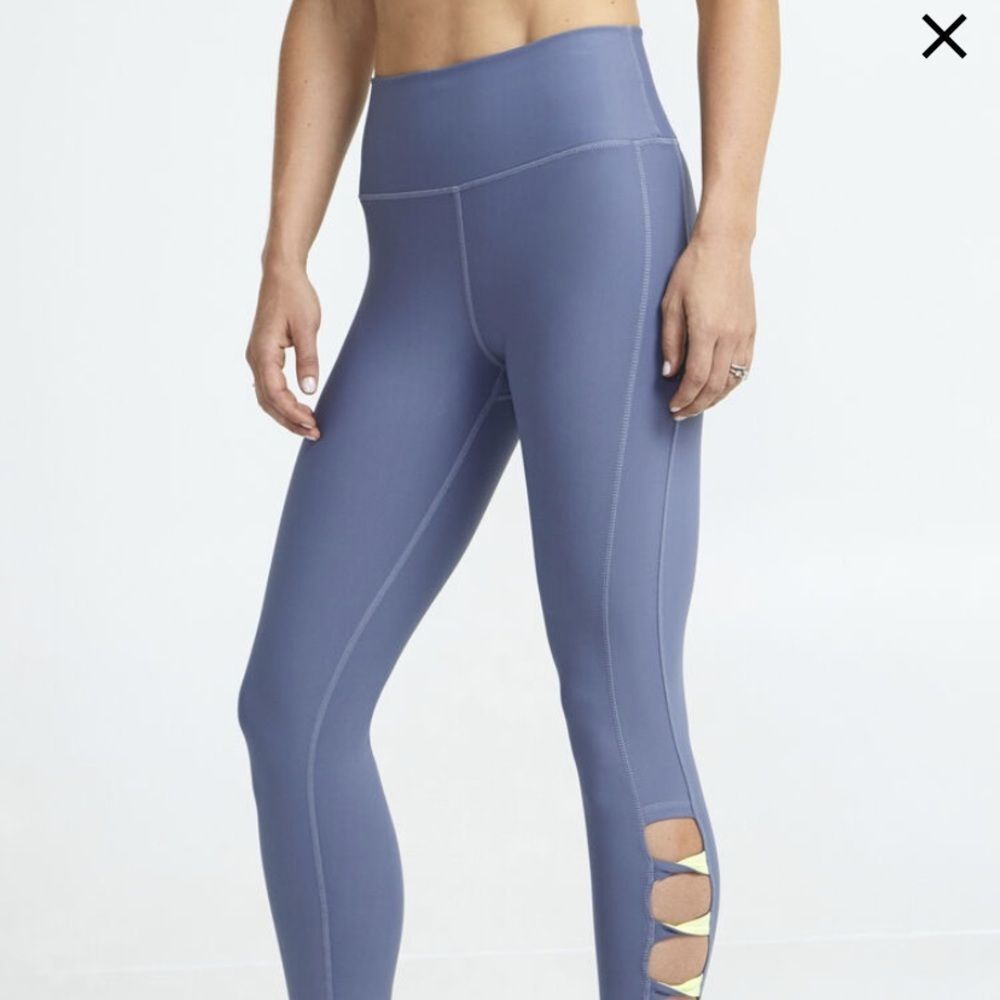 🦋 Soul twist ladder legging black white - Picture 2 of 7